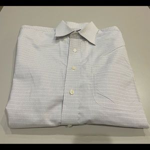 Jos A Bank Tan, Gray & White Long Sleeve Button Down Dress Shirt w/front pocket.